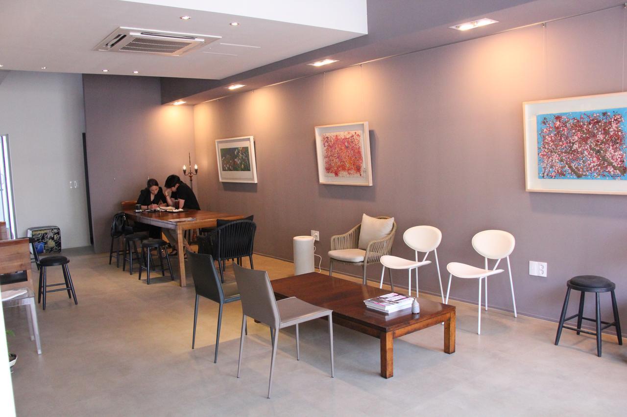Wood House Hotel Busan Exterior photo